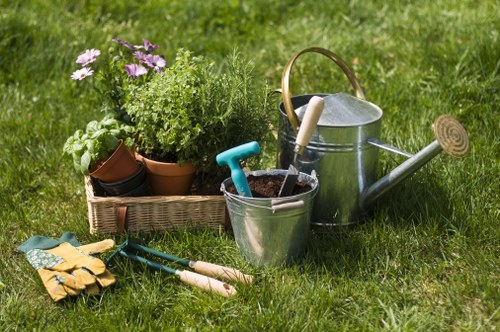 Urban landscaping with green spaces in Fulham