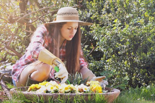 Choosing the right garden maintenance service in Fulham
